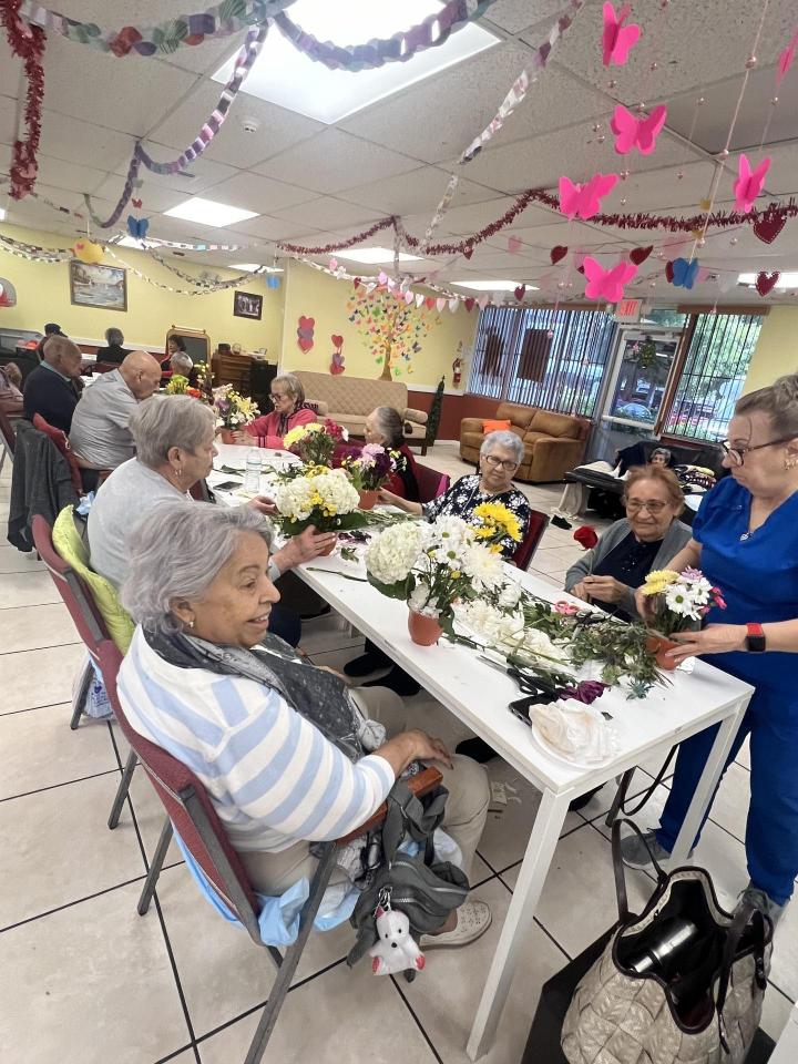 Sweet Life Adult Day Care invites seniors in Miami to embark on a creative journey with our engaging arts and crafts programs.